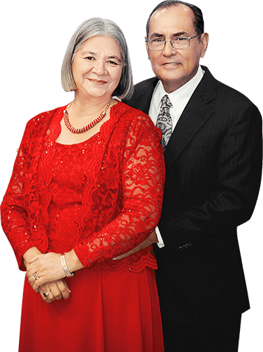 Pastor Ismael Paz y su esposa Marina Sabillón